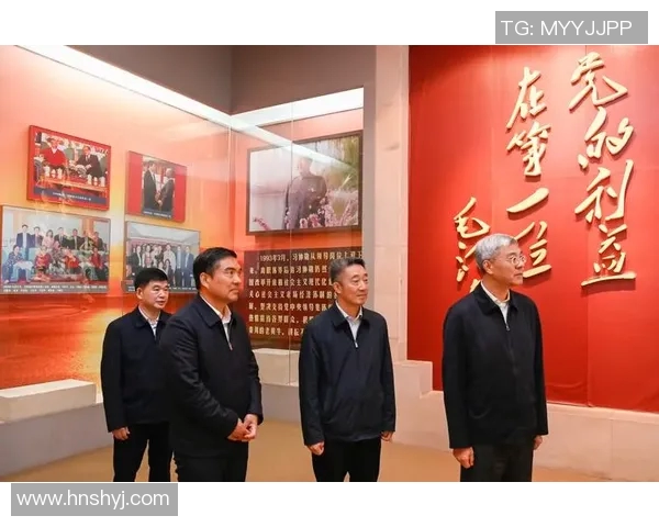 重庆足球队的奋斗与荣耀：一段不平凡的突破历程纪实